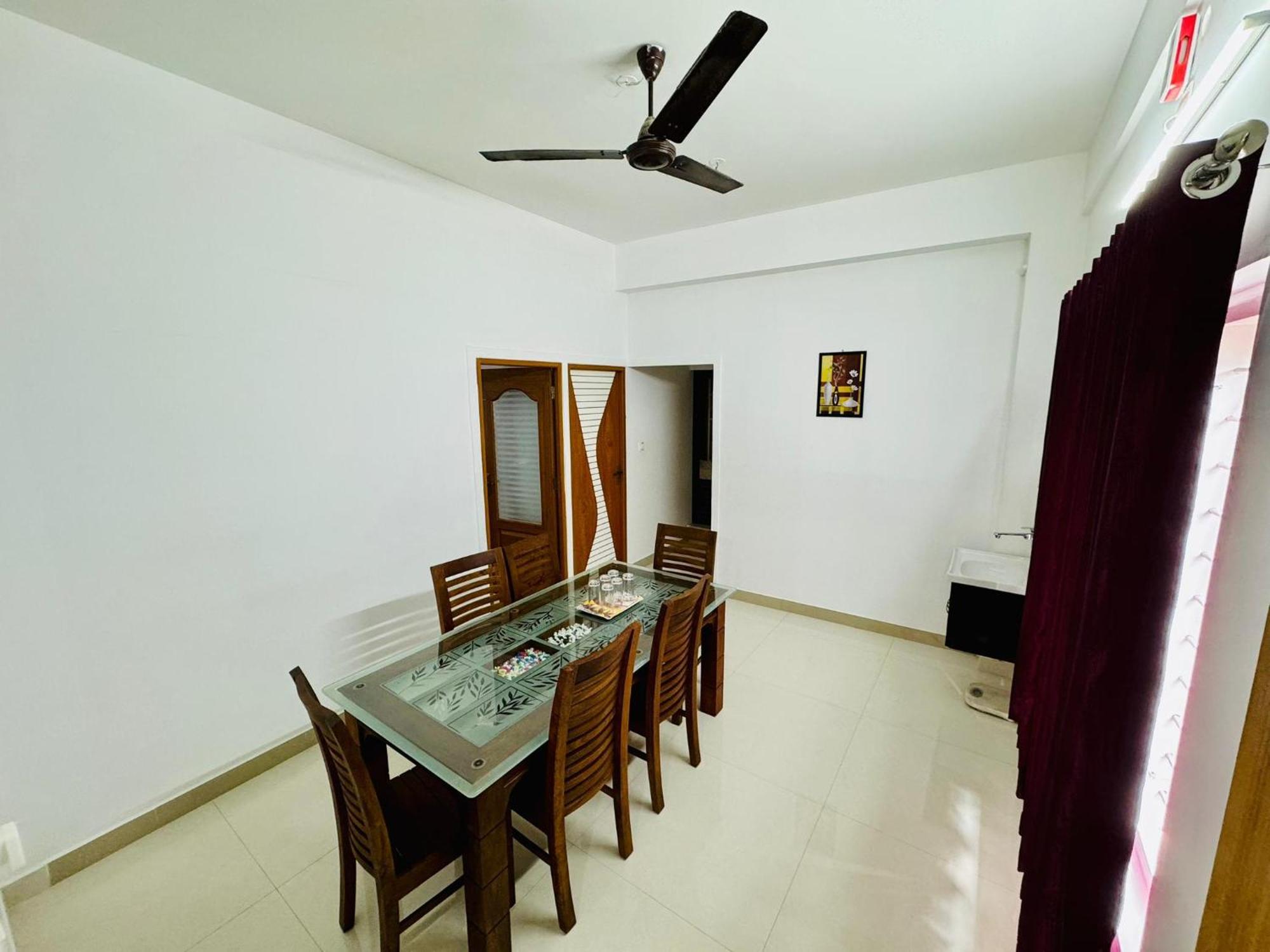 Spacious 2Bhk Near Airport Kochi エクステリア 写真